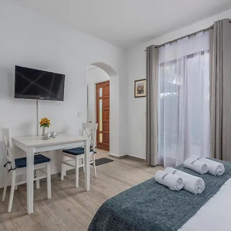 Ladavac Frühstückspension Rovinj