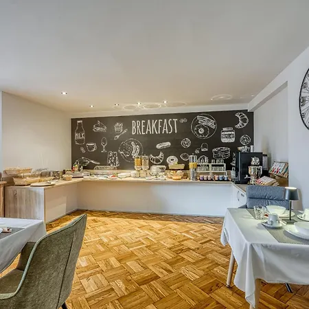 Ladavac Nocleg ze śniadaniem Rovinj