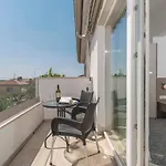Ladavac Отель типа 