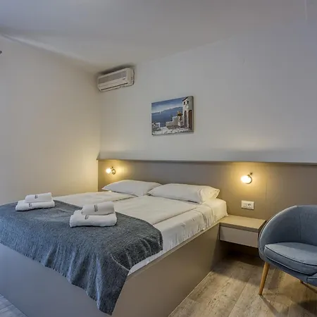 Oda ve Kahvaltı Ladavac